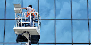 Combien coûte le nettoyage des vitres d’un immeuble ?